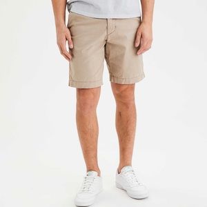 AMERICAN EAGLE Longer Lenght Khaki Short